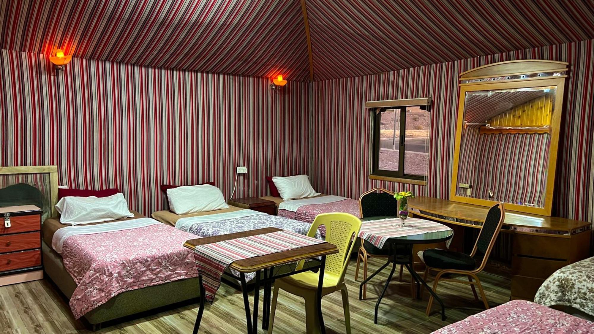 Al-Amer Hostel Akaba Eksteriør bilde